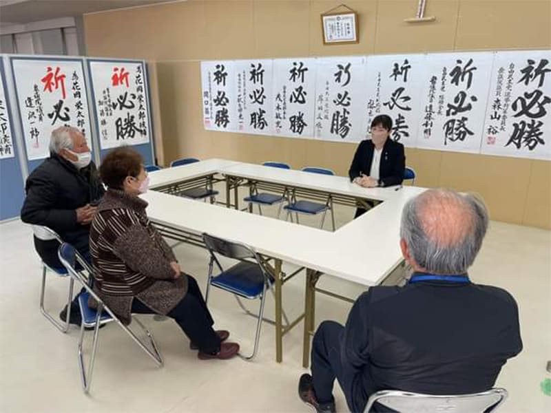 参議院議員 小野田紀美先生が事務所へ激励に来て下さいました。
