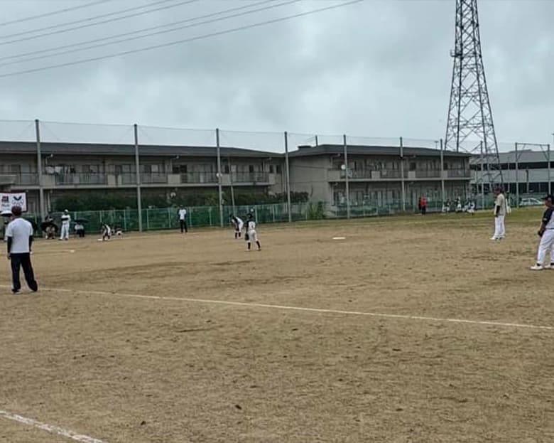 第46回平井スポーツ少年団招待ソフトボール交歓大会が開催されました。